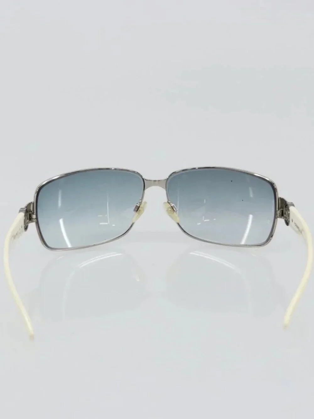 CHANEL Sunglasses plastic White CC Auth 180943